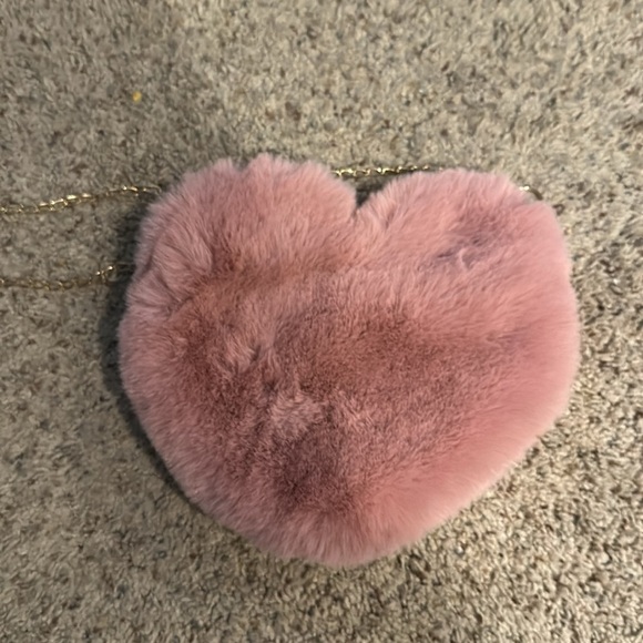 Cute heart fluffyy crossbody bag - Picture 4 of 5